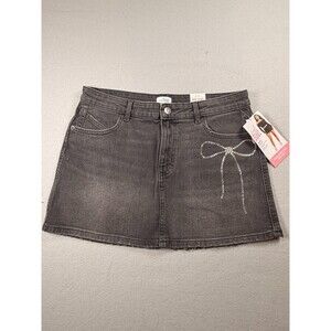 Size 10 Juniors NWT Millie Bobby Brown Black Denim mini skirt with bedazzle bow